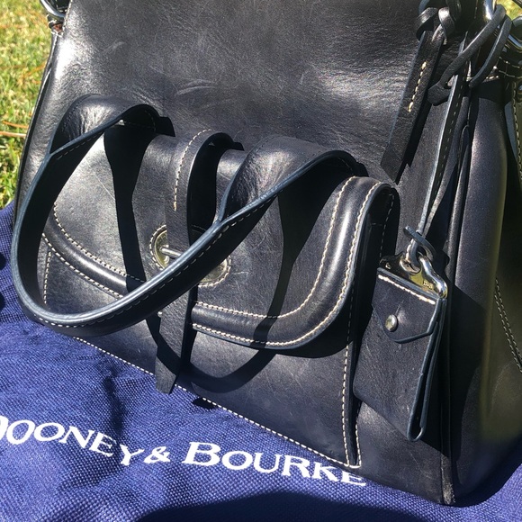 Dooney & Bourke Navy Blue handbag with D&B detachable crossbody strap & dust bag - Picture 14 of 16